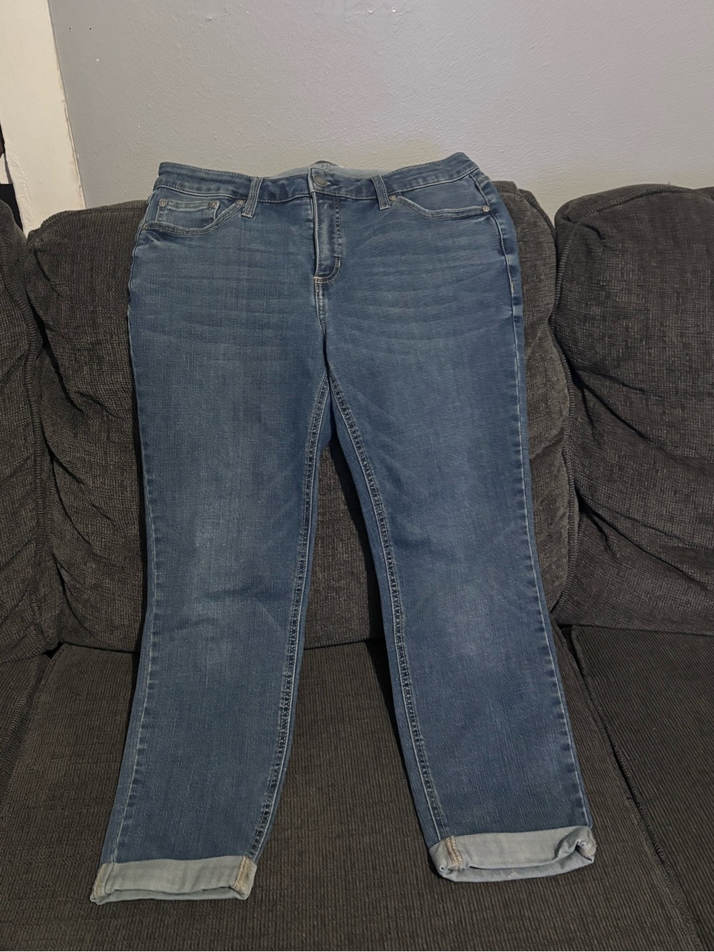 LC Lauren Conrad Women’s Size 12 Skinny Jeans Medium Wash Cuffed